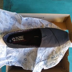 Bob's Skechers NWT Ladies Shoes